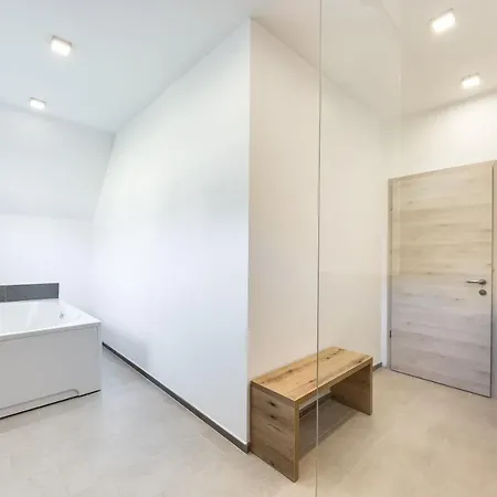 Chic Apartments With Finnish Sauna And Jacuzzi Kranjska Gora Exterior photo