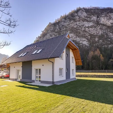 Chic Apartments With Finnish Sauna And Jacuzzi Kranjska Gora Exterior photo