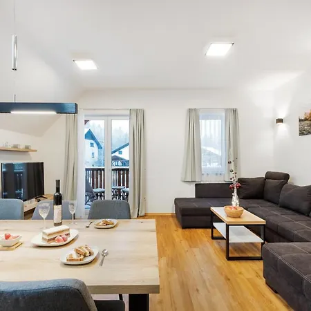 Chic Apartments With Finnish Sauna And Jacuzzi Kranjska Gora Exterior photo